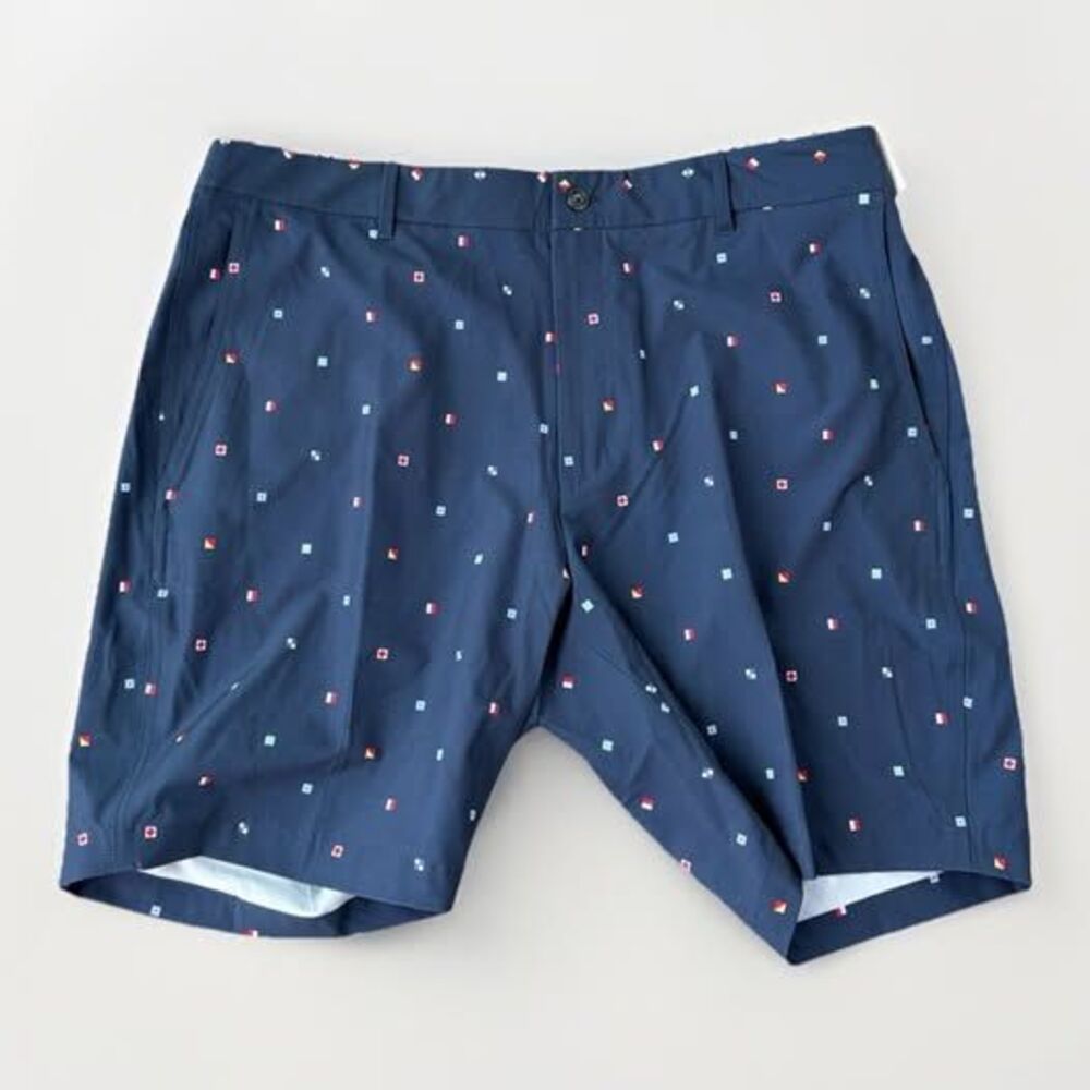 Walter Hagen P11 Navy Sailing Geo Shorts NWT Golf Preppy Flags Size 38